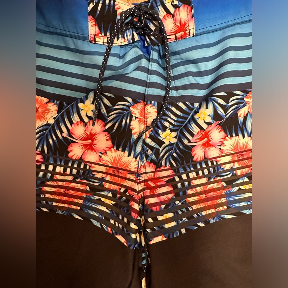 Ocean Current Swim Short - Picture 4 of 6